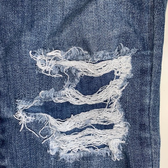 AEO Super Stretch X Destroyed Ripped Jeggings Jeans Size 4 - Picture 3 of 9